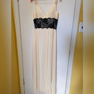 OC OC Cream Dress with Black Lace